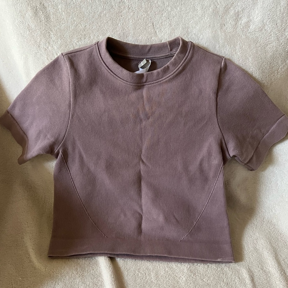 Everlane The Seamless Tee